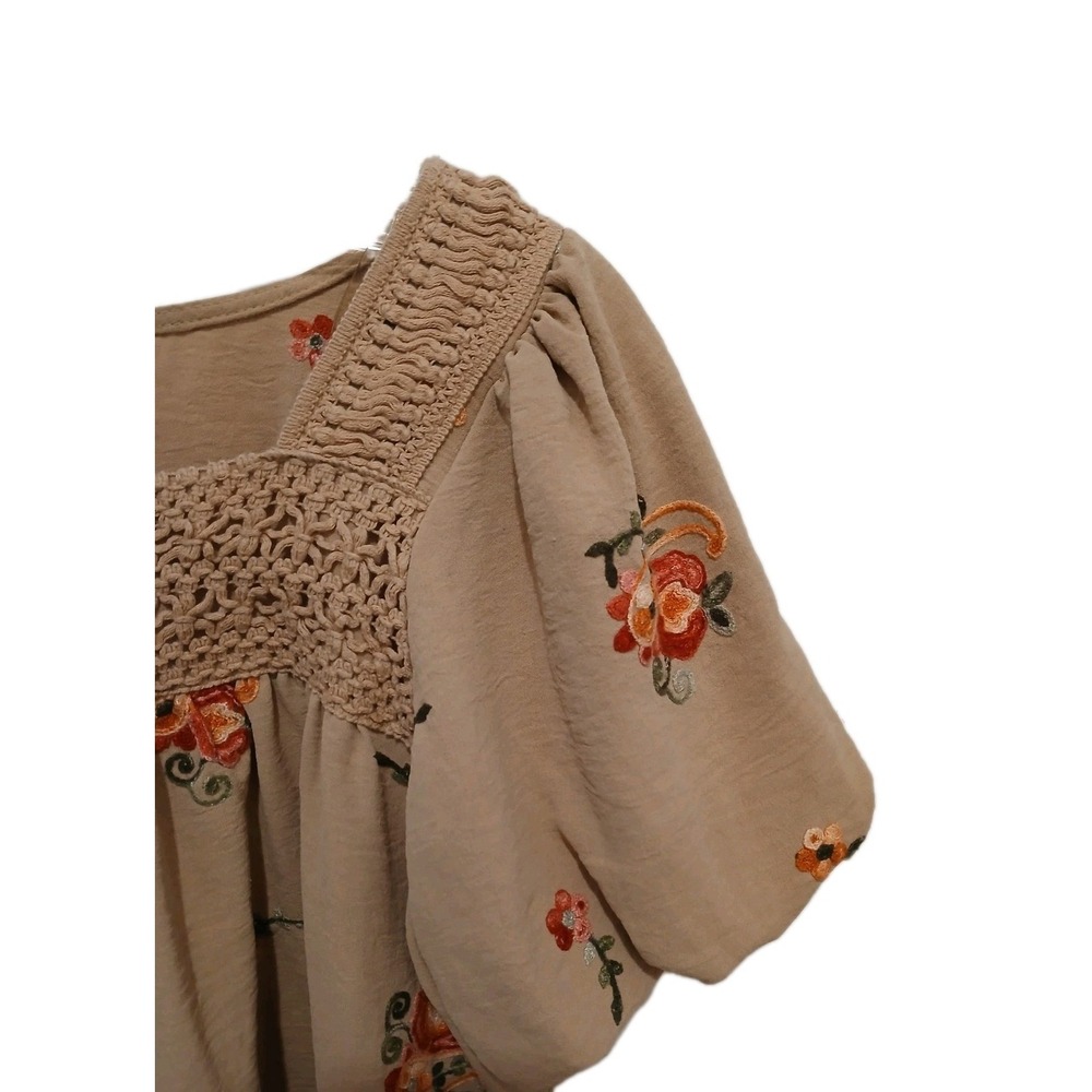 Anthropologie Kindred Embroidered Boho Peasant Blouse Top M Tan Floral Western - Picture 5 of 16